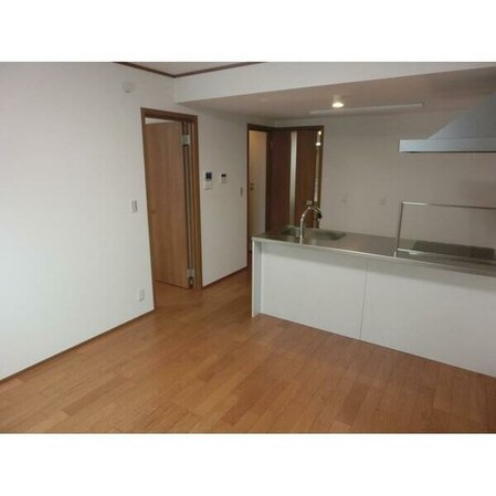 Renom sakuradaiの物件内観写真